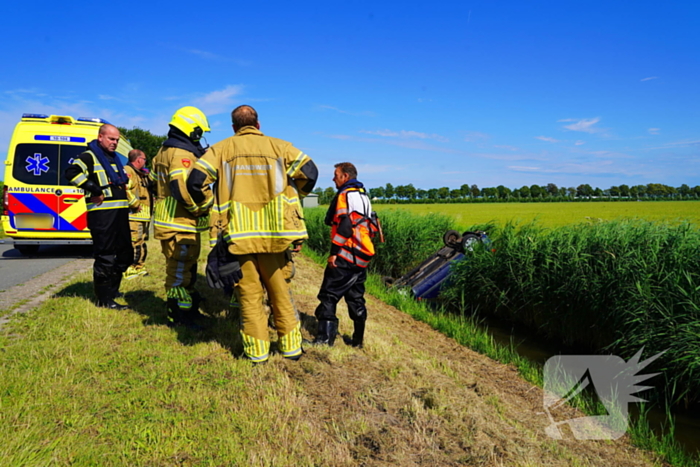 Inzittenden verlaten ongevalslocatie