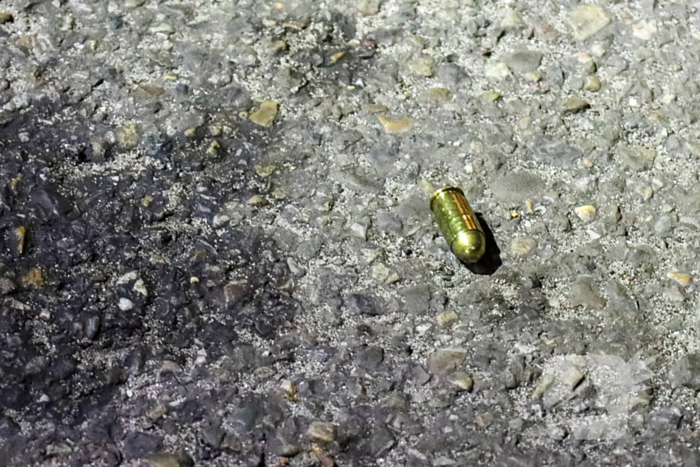 Schietincident leidt tot zoektocht naar slachtoffer en dader