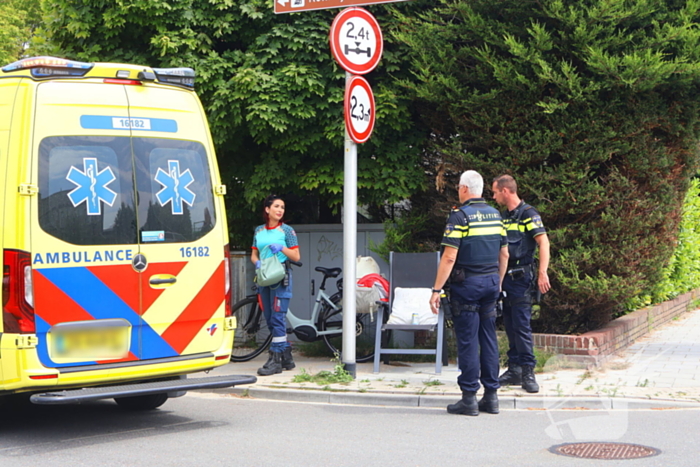 Fietser gewond bij aanrijding met auto
