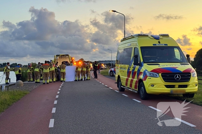 Drenkeling uit water gehaald door brandweerduikers