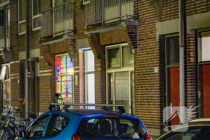 Schietincident in woning leidt tot forensisch onderzoek