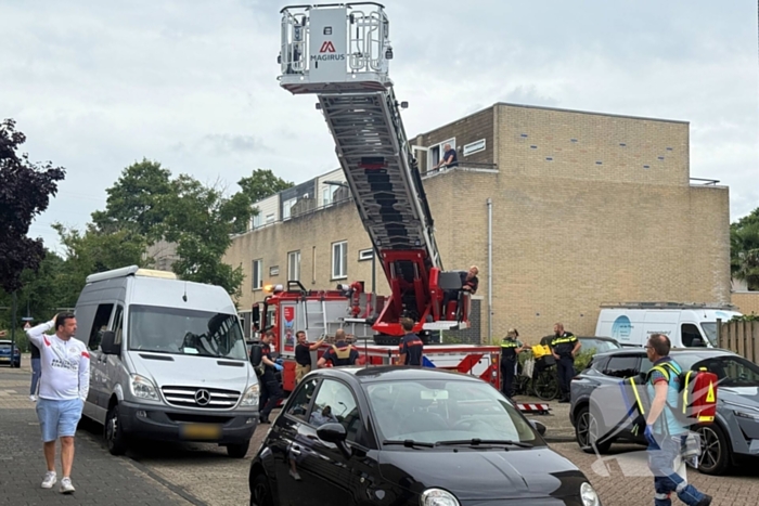 Medische noodsituatie in appartement leidt tot inzet traumahelikopter