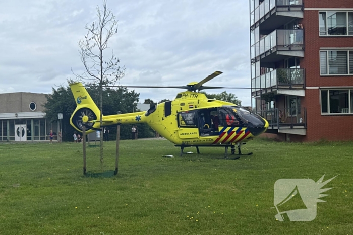 Medische noodsituatie in appartement leidt tot inzet traumahelikopter