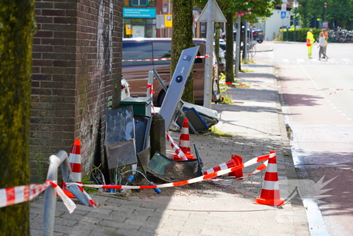 Twee gewonden bij ernstig ongeval