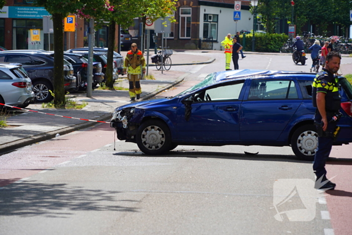 Twee gewonden bij ernstig ongeval