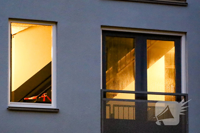 Explosie bij woning in appartementencomplex