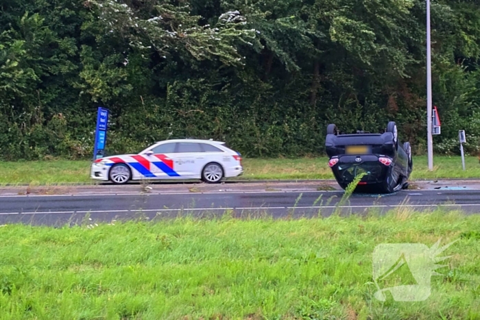 Auto uit de bocht bij ongeval