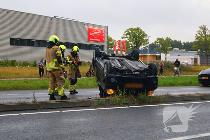 Auto uit de bocht bij ongeval