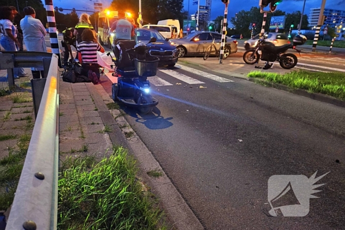 Ongeval tussen auto en scootmobiel