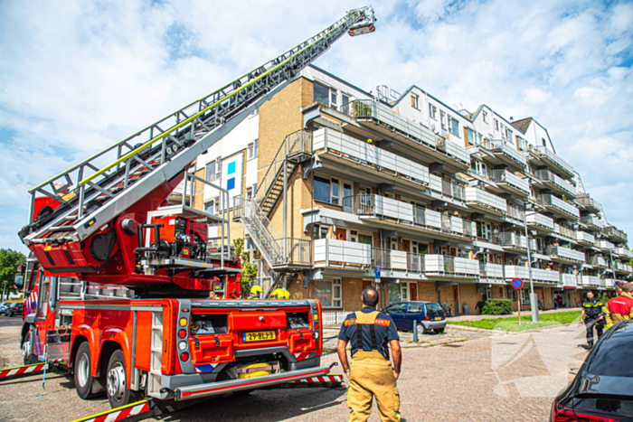 Woningbrand met grote schade na uitslaande brand