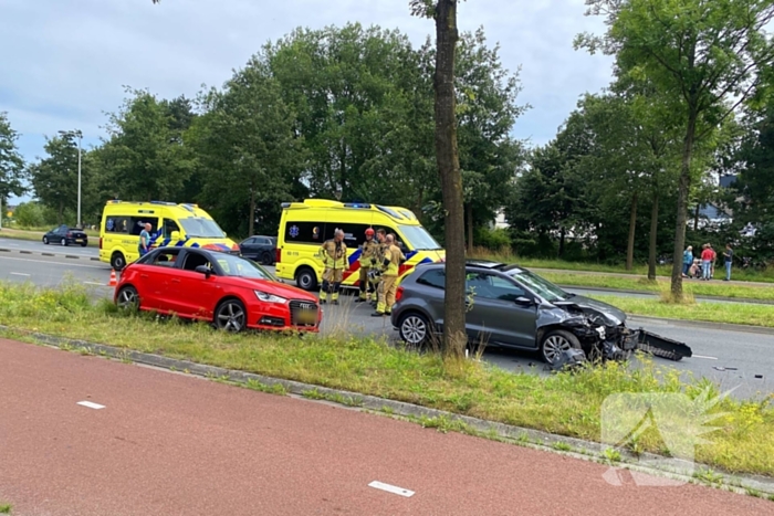 Brandweer bevrijdt aangeslagen bestuurder