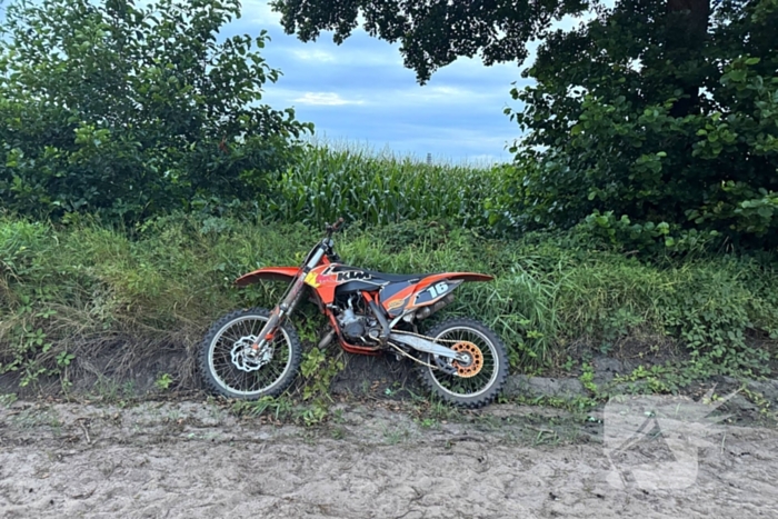 Jongeman gewond bij ongeval met crossmotor