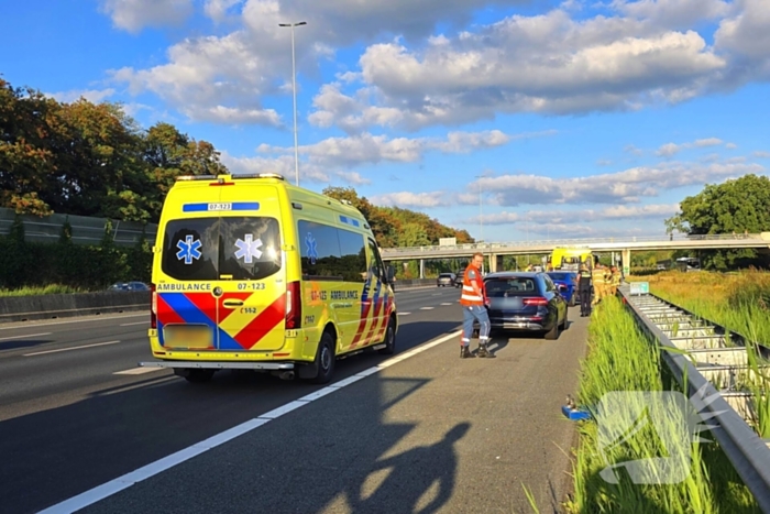 Gevluchte bestuurder na botsing op snelweg door politiehelikopter gevonden