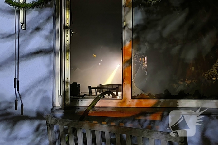 Veel rookontwikkeling bij woningbrand