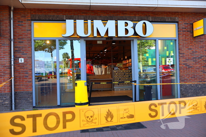 Koolstofdioxidelekkage leidt tot sluiting supermarkt