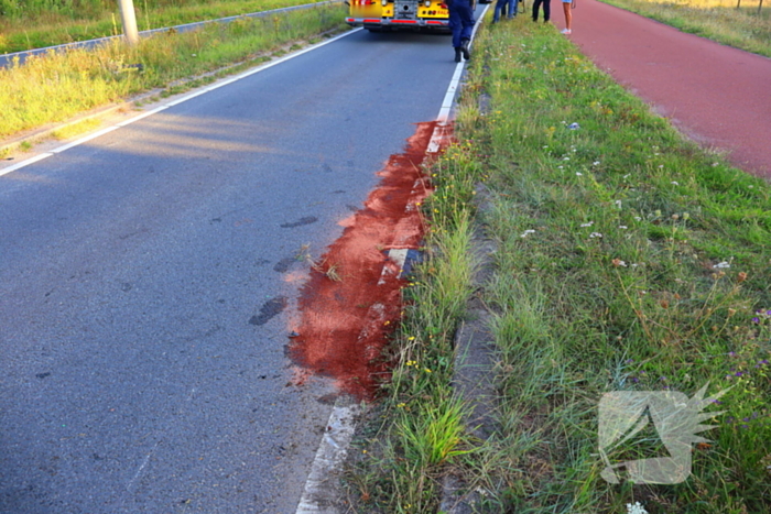 Ongeval tussen motorrijder en fietser leidt tot verwondingen