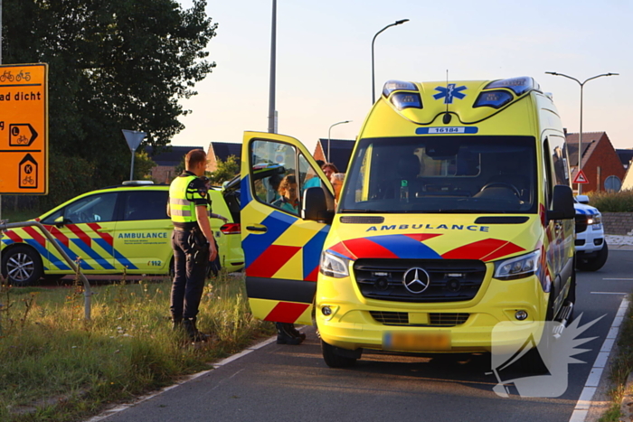 Ongeval tussen motorrijder en fietser leidt tot verwondingen