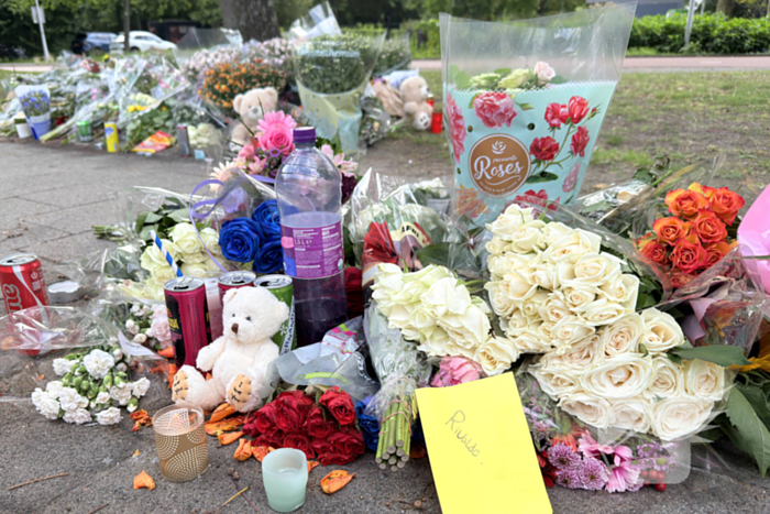 Bloemenzee voor omgekomen tiener