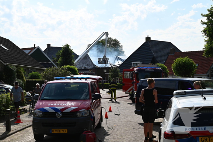Woningbrand vereist grote inzet