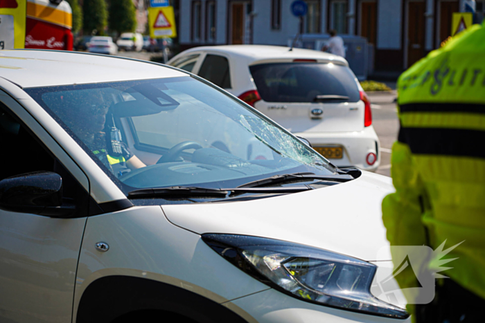 Fietser aangereden op rotonde