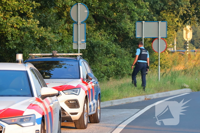 Grootschalige zoekactie met speurhond