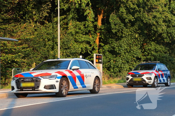 Grootschalige zoekactie met speurhond