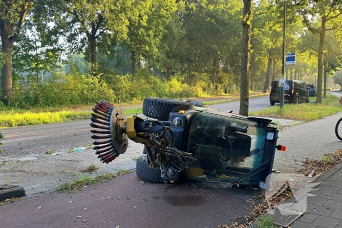 Botsing tussen maaier en bestelbus leidt tot ongeval