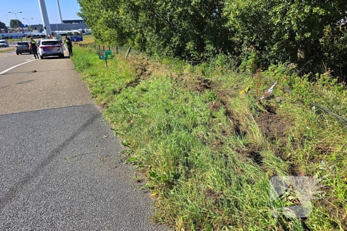 Automobilist gewond na ongeval met voertuig