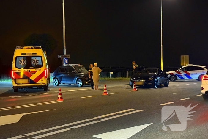 Persoon nagekeken na auto-ongeluk