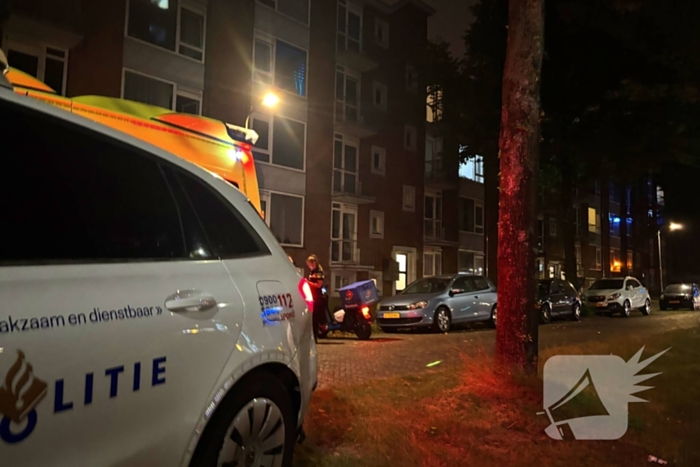 Scooter en longboard botsen