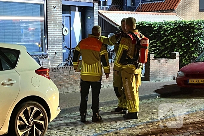 Brandweer schaalt op bij schuurbrand in nachtelijke uren