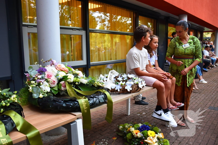 Jaarlijkse herdenking trekt honderden bezoekers