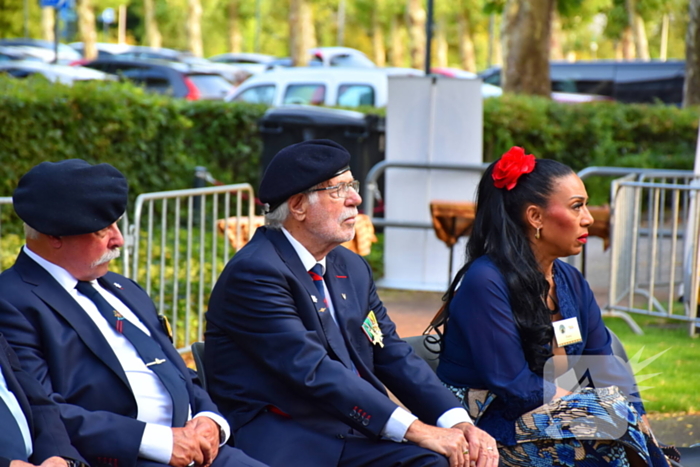 Jaarlijkse herdenking trekt honderden bezoekers