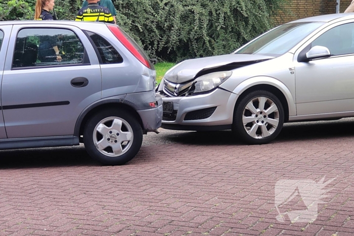 Schade na kop-staart aanrijding
