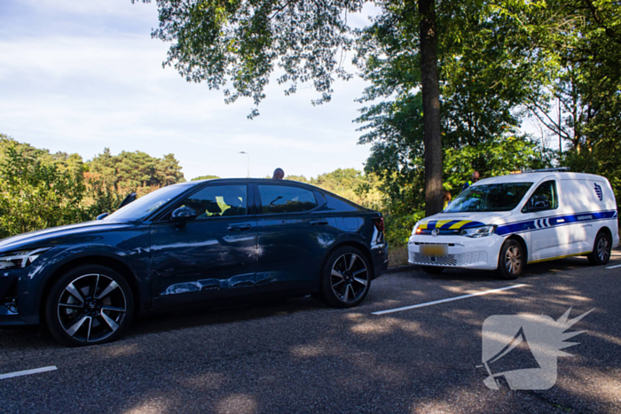 Lantarenpaal omver gereden