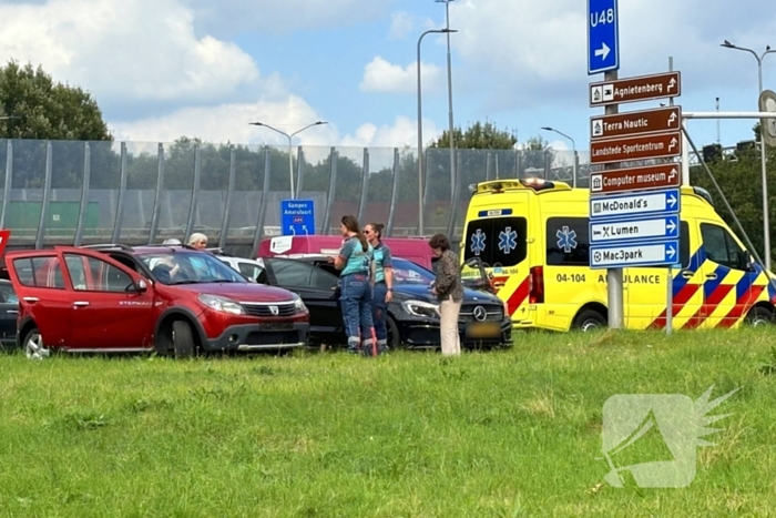 Twee auto's betrokken bij botsing