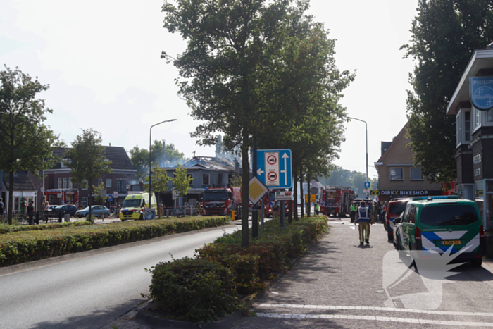 Brandweer massaal ingezet bij brand in cafetaria
