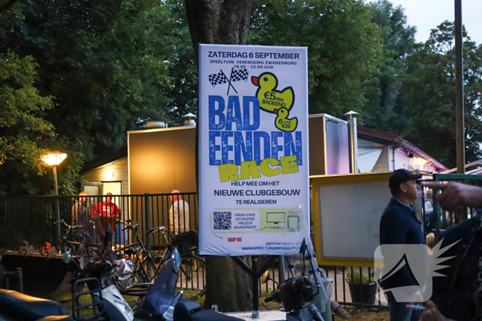 Vuurzee bij speeltuinfeest veroorzaakt grote rookontwikkeling