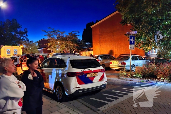 Uitslaande brand verwoest woning