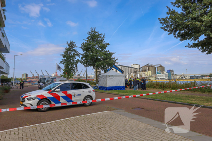 Overleden persoon bij waterincident