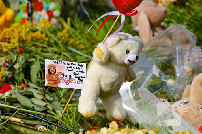 Herdenkingsplek voor Lisa groeit