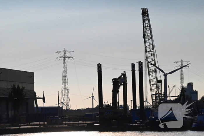 Schip veroorzaakt grote stroomstoring, duizenden mensen getroffen