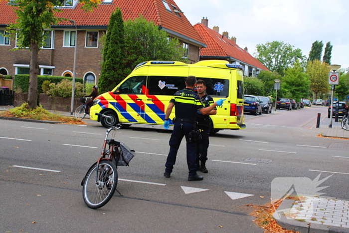 Fietser gewond in botsing met auto