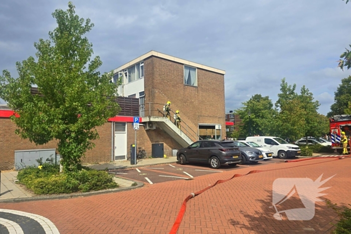 Hoogwerker ingezet bij brand