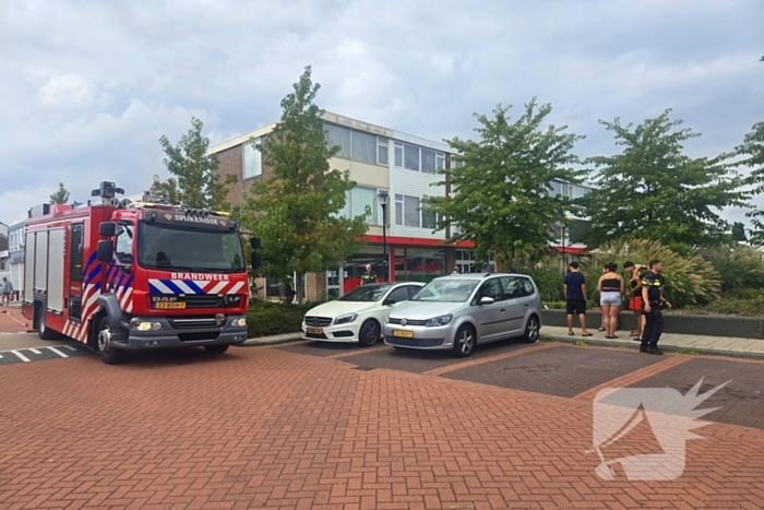 Hoogwerker ingezet bij brand