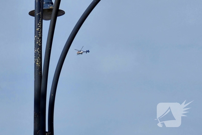Helikopter ingezet bij zoektocht naar verdachte van ongewenst gedrag en diefstal
