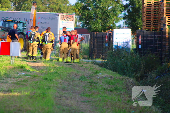 Weg afgesloten na ongeval met gevaarlijke stoffen