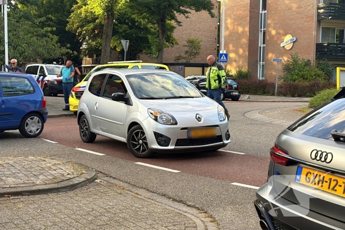 Fietser gewond bij aanrijding op rotonde
