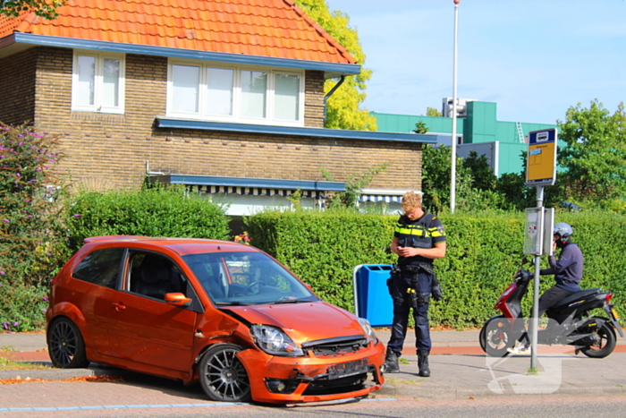 Botsing leidt tot aanzienlijke schade