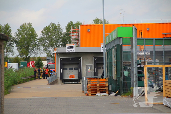 Bouwmarkt ontruimd wegens gaslucht